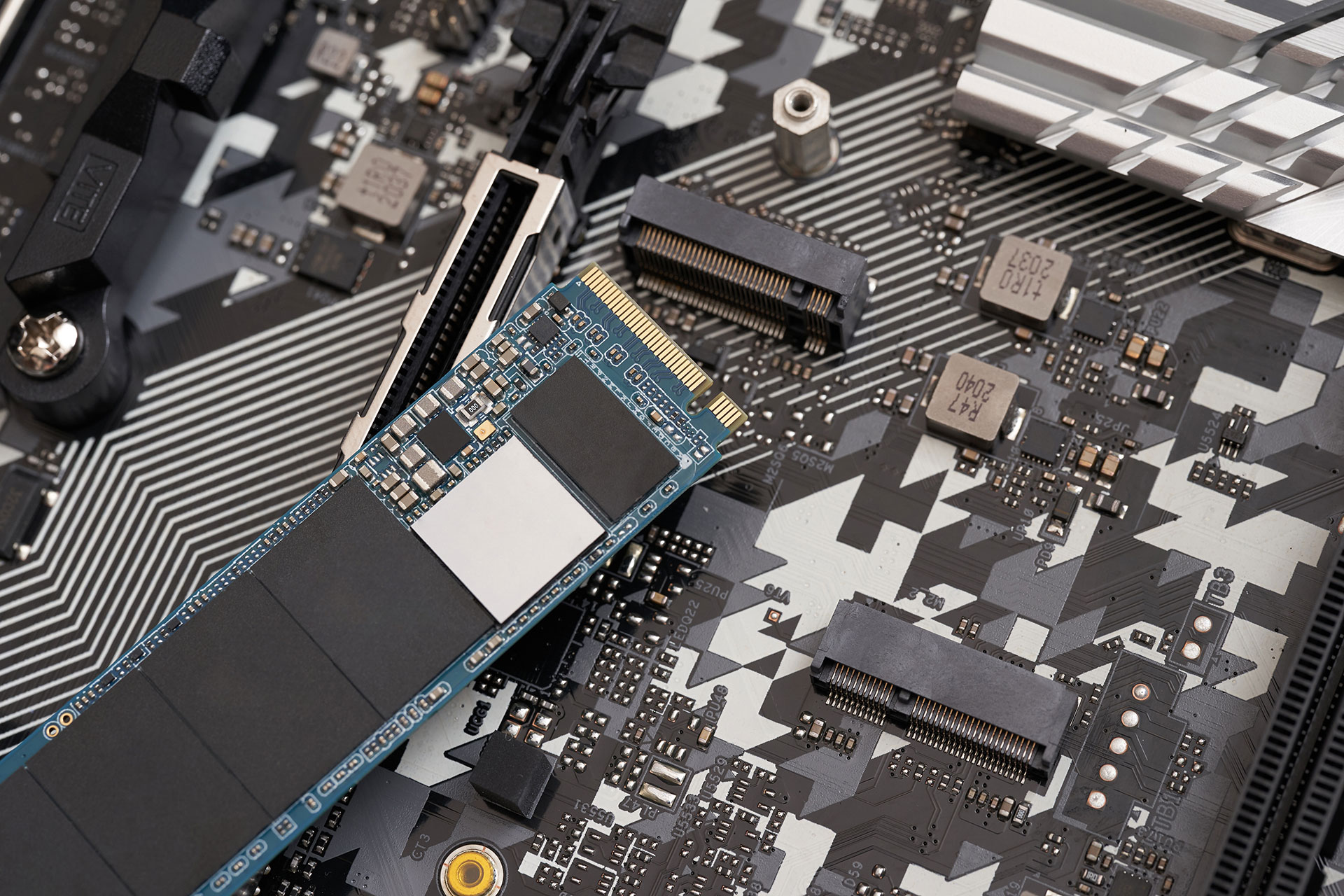 Advanced SSD Recovery Denver - Golden Data Recovery professional service in Colorado